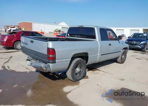 2000 Dodge Ram 1500 St from USA, damaged, VIN 1B7HC13Z8YJ138322